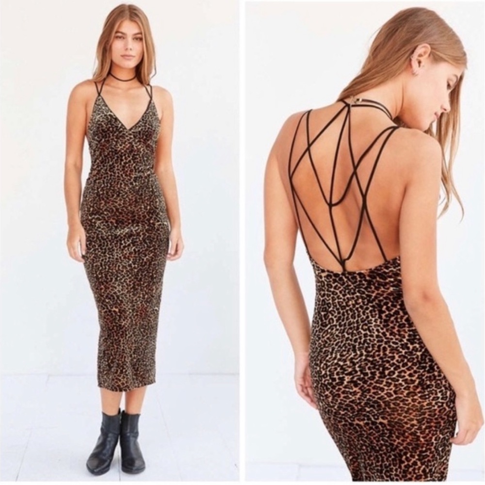 Sexy leopard print dress